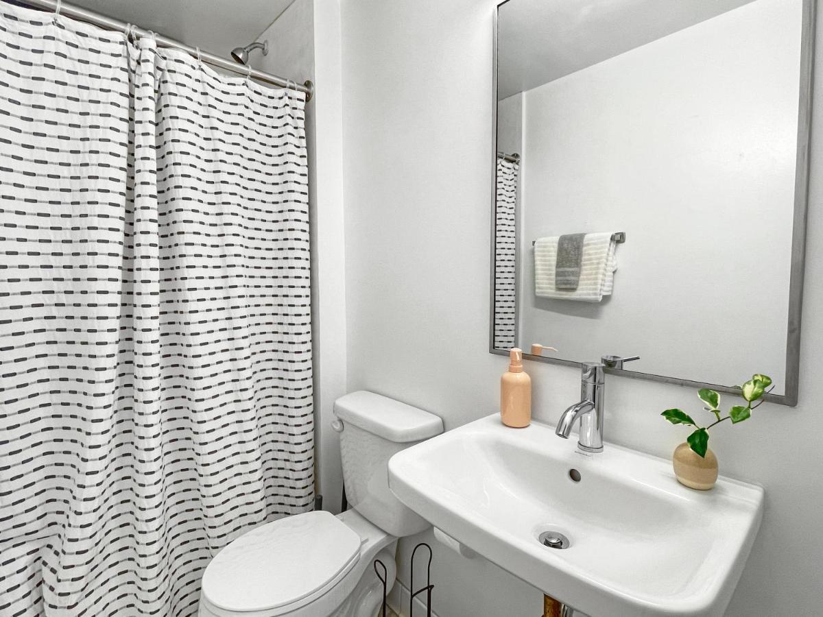 Quiet 1 Bed Studio Heart Of Downtown Des Moine Exteriör bild